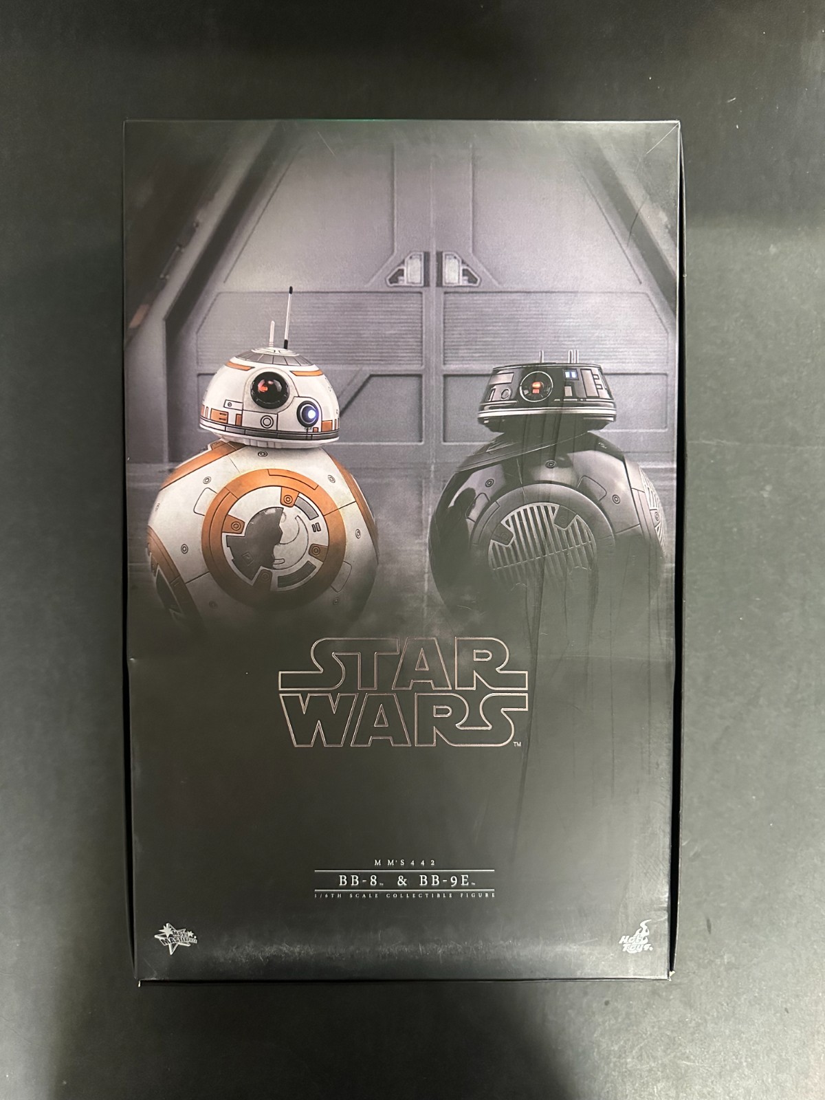 Hot Toys Star Wars MMS442 BB-8 & BB-9E 1/6 Scale Collectible Figure – Star Wars Action Figure Hot Toys BB-8