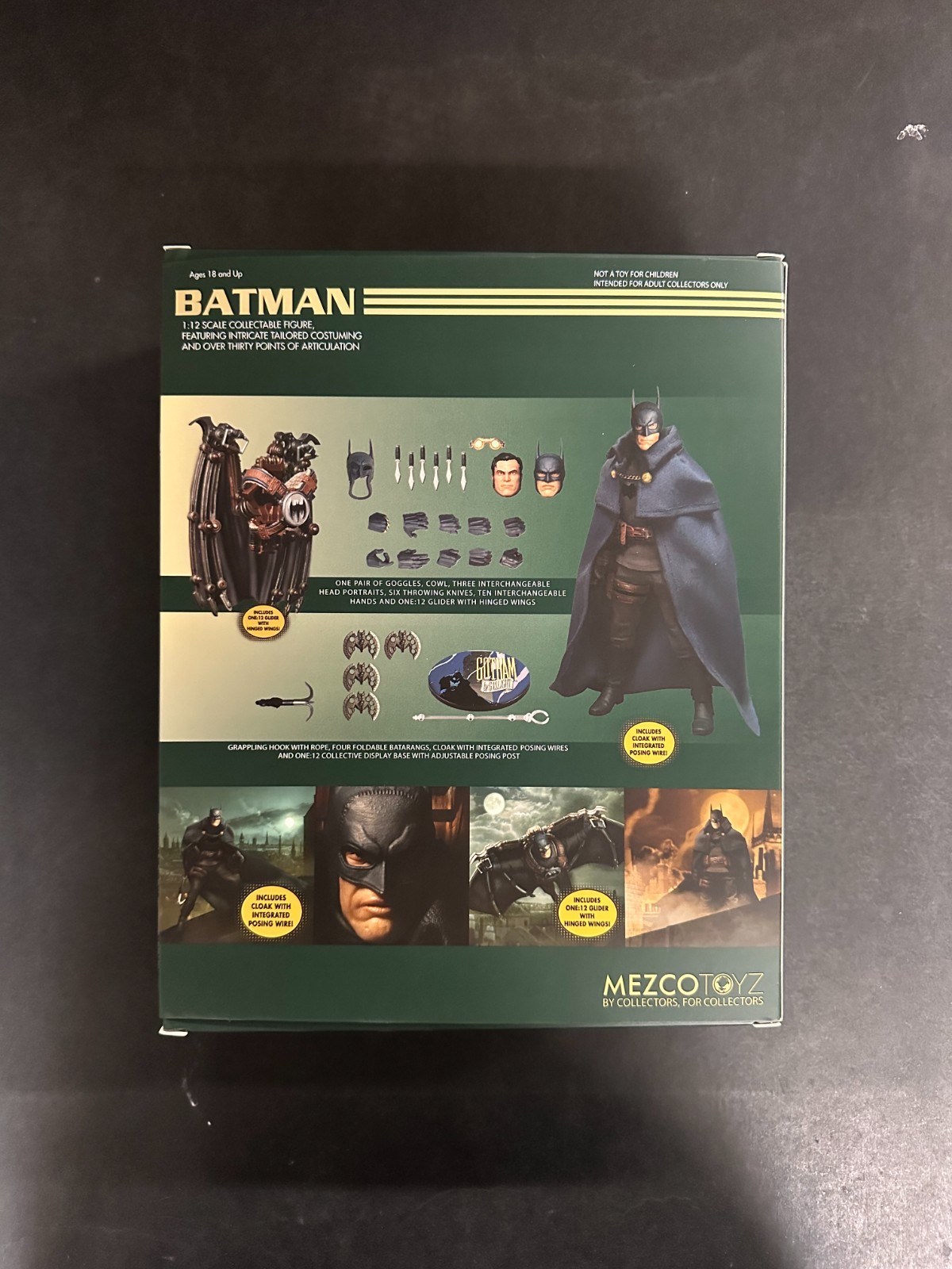 Mezco One:12 Collective Batman Gotham by Gaslight – Batman: Gotham by Gaslight Comic Book DC 2024